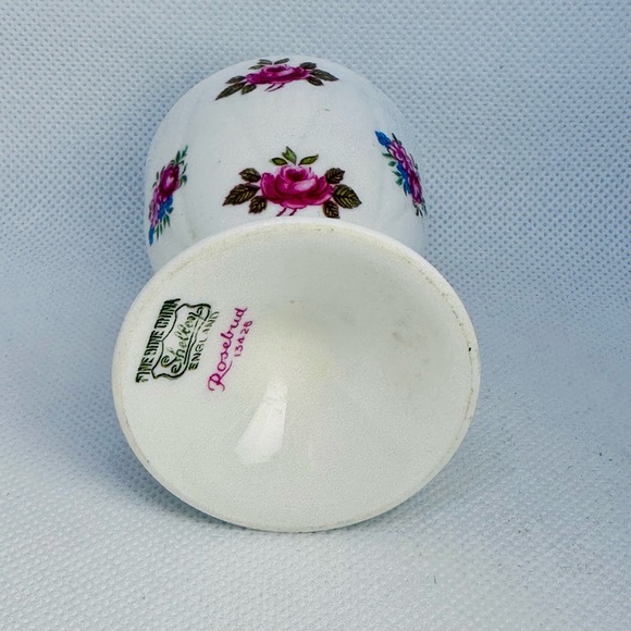 Vintage Shelley Rosebud 13426 Eggcup Fine Bone China Floral England Stamped - Picture 2 of 5